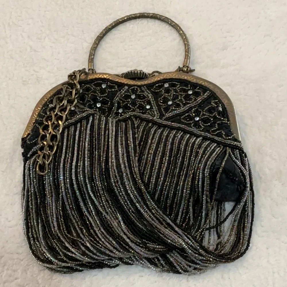 Vintage-Inspired Black Beaded Fringe Evening Bag
